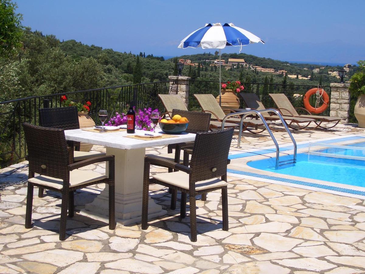 Villa Bacchus Kassiopi Corfu Luaran gambar