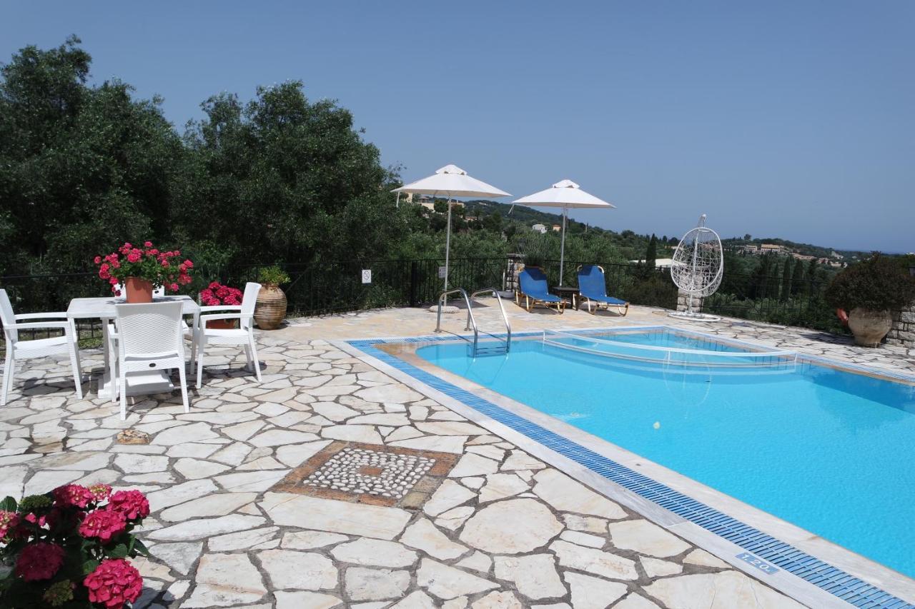 Villa Bacchus Kassiopi Corfu Luaran gambar