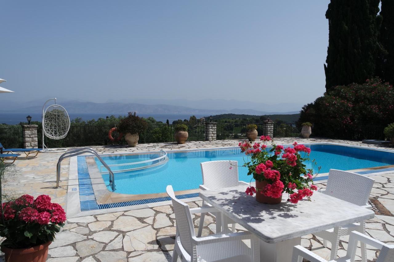 Villa Bacchus Kassiopi Corfu Luaran gambar