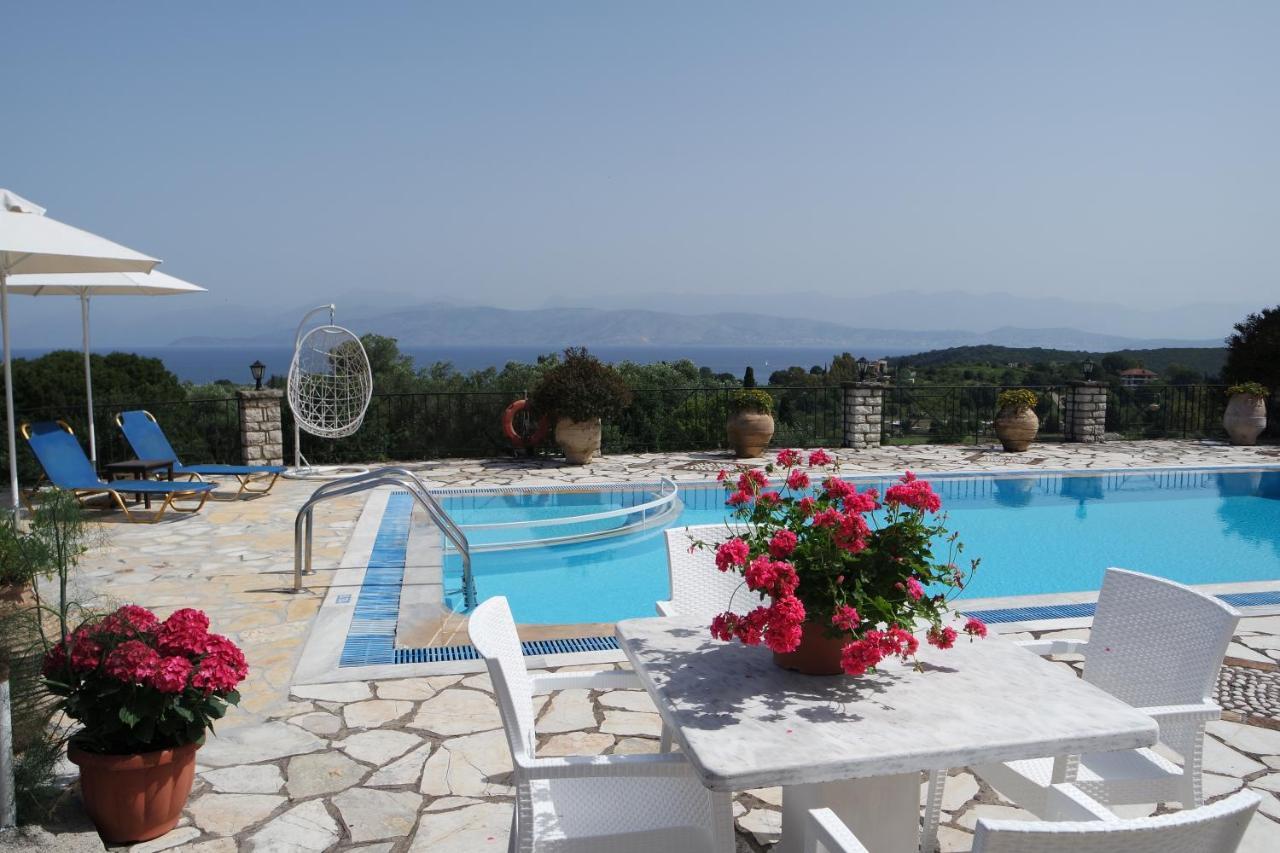 Villa Bacchus Kassiopi Corfu Luaran gambar