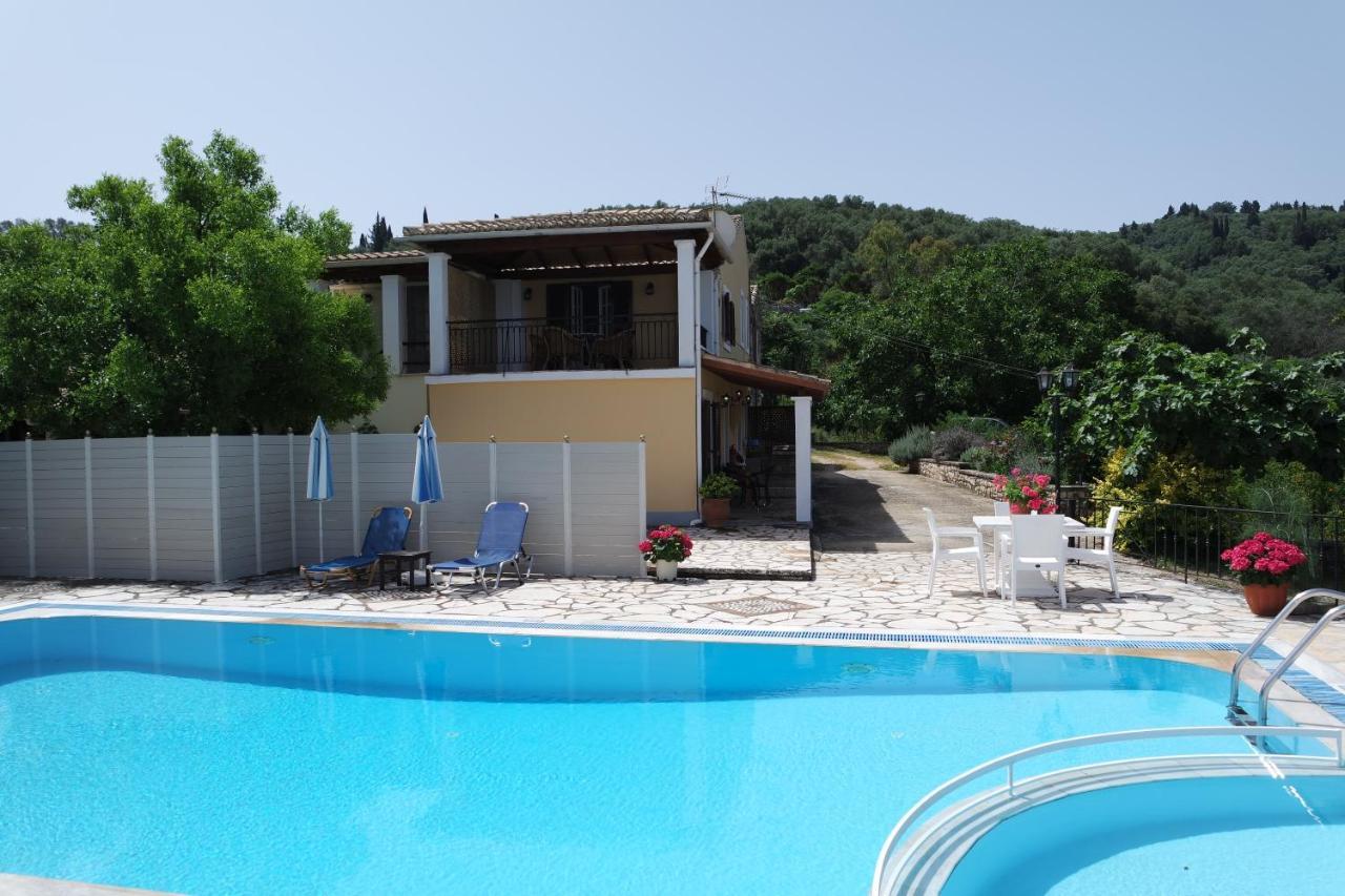Villa Bacchus Kassiopi Corfu Luaran gambar